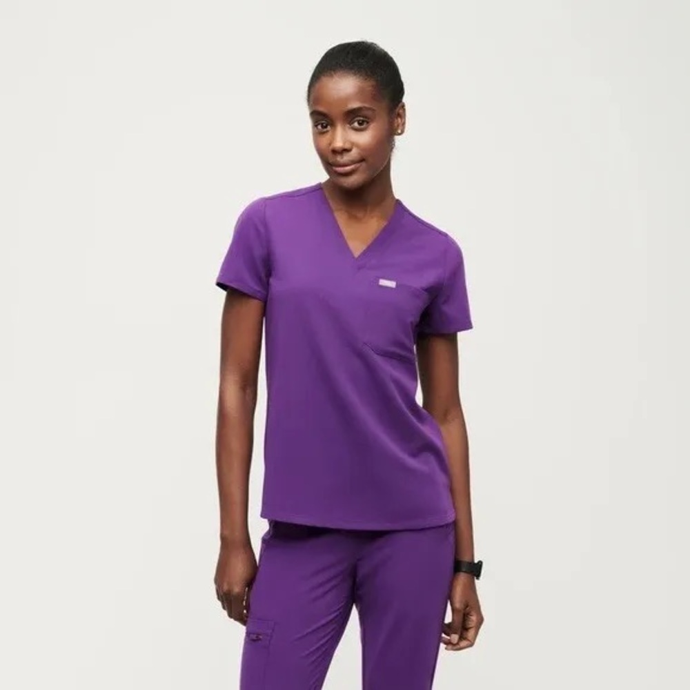 FIGS NWT Digital Grape Catarina XS
